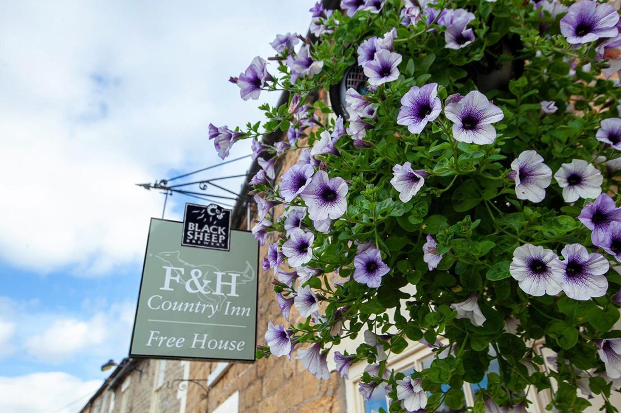 The Fox And Hounds Country Inn Pickering Exterior photo